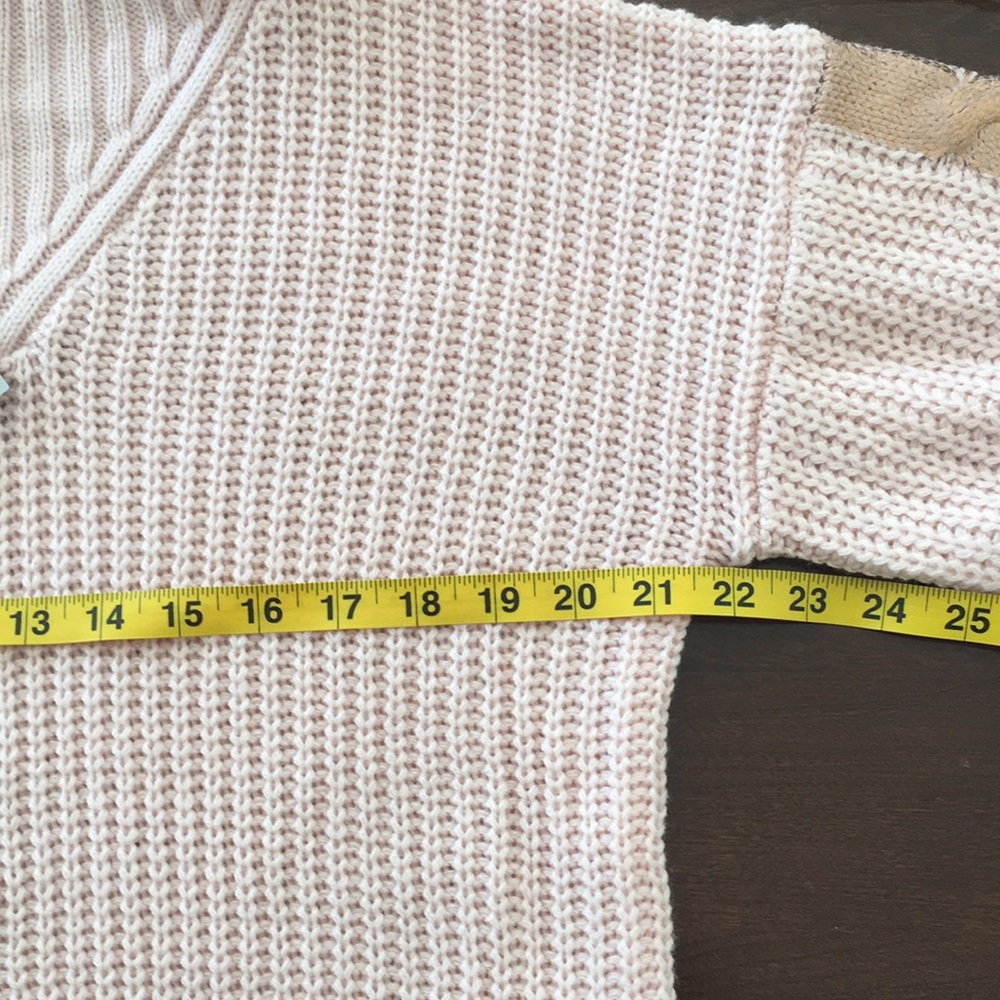CUPIO Women's Top M Pale Pink Sweater Collar Gold Stripe Long Sleeves NWT - Picture 10 of 10